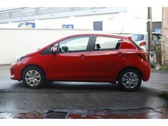 toyota yaris 1.0 5 porte