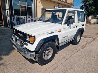 toyota land cruiser ii 2.4 turbodiesel sw lj70 special