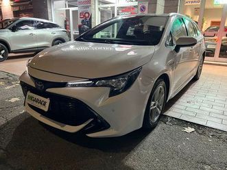 toyota corolla ts 1.8 hybrid business tech