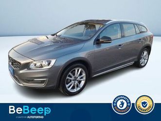 volvo v60 cross country 2.4 d4 momentum awd geartronic
