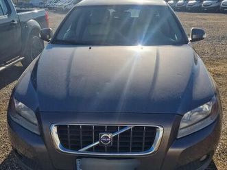 volvo v70 2.4 d5 summum