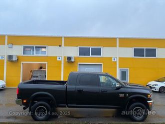 dodge ram 2500 megacab 6.7 cummins