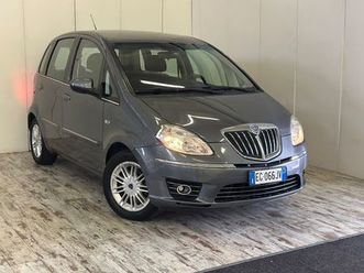 lancia musa 1.4 8v ecochic (gpl) platinum ok neopatentati