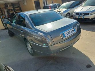 lancia thesis 3.0 v6 24v aut. executive