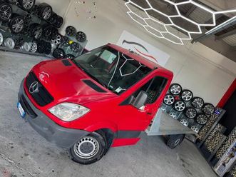mercedes-benz sprinter 2.2 cdi carroattrezzi patente b