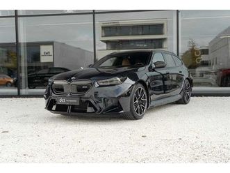 bmw série 5 m5 touring 4.4 v8 hybrid ceramicbrakes b&w pano ventilseats