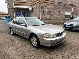 nissan maxima qx 2.0i v6 slx /161000 km /car pass