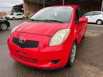 toyota yaris luna/klima/farbereit/