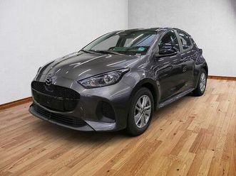 mazda 2 hybrid 1.5 centre-line acc, kamera