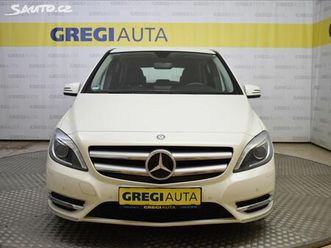 mercedes-benz třídy b b180 automat,top stav