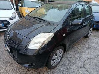 yaris ii 5p 1.0 sol