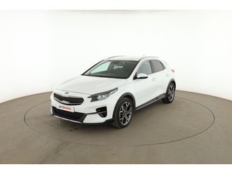 kia xceed 1.6 crdi launch edition dct7