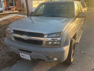 2002 chev avalanche 2500 8.1