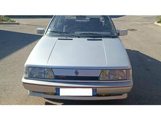 1986 renault 11 gris manuel, 5 vitesses conduite à gauche...