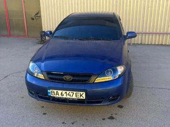 daewoo lacetti 2004