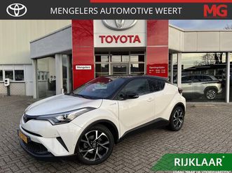 toyota c-hr 1.8 hybrid style bi-tone | rijklaar | nl-auto | navi | stoel en stuurverwarming | parkeersensoren