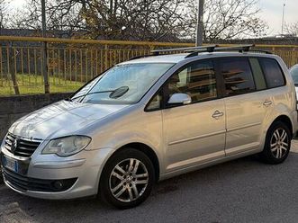 volkswagen touran 2.0 tdi dsg highline