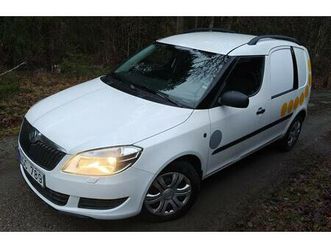 1.6 tdi nybesiktad/nykamremssats/dragkrok