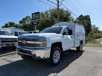 2015 chevrolet silverado 3500hd v8 6.0 enclosed service utility truck