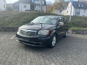 lancia voyager 3.6l 7 sitzer*navi*klima*rü...