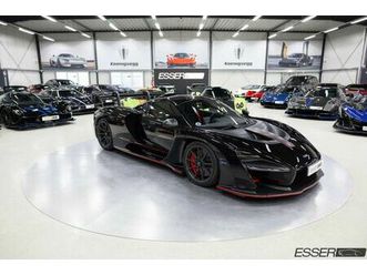 mclaren senna | 1/500 | b&w | carbon