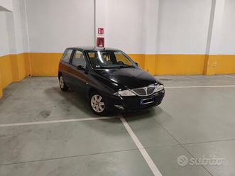 lancia y 1.2i cat 8v allestimento unica