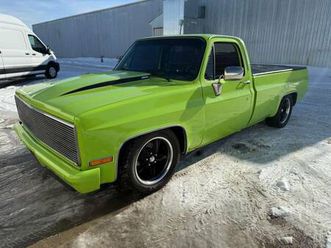 1985 chevrolet c10 long bed - 79,000 miles!