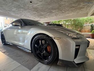 nissan gt-r 2017