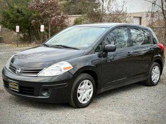 2012 nissan versa s hatchback 4d