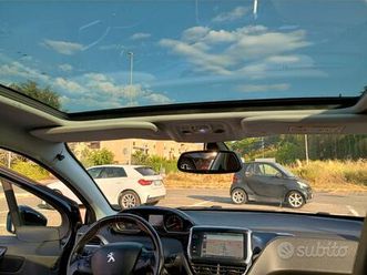 peugeot 208 1.6 blu hdi 120 cv gt line