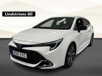 style 1.8 e-cvt 140hk v-hjul moms