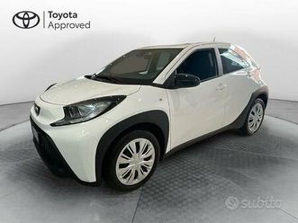 toyota aygo x 1.0 vvt-i 72 cv 5 porte active ...