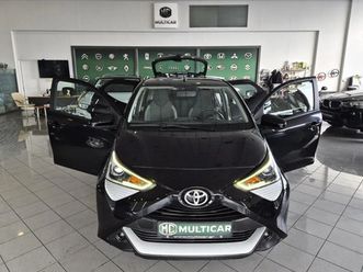 toyota aygo 1.0 x-play οθόνη/camera 0€ τέλη 2021