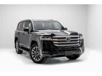 toyota land cruiser gxr 3.5l - attitude black inside black | export only