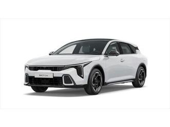 kia k4 1,0 t-gdi 6mt 85 kw, spin hatchback - hatchback benzin