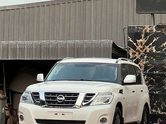 nissan patrol le titanium 5.6l