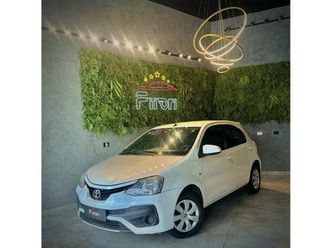 toyota etios 1.5 xs auto