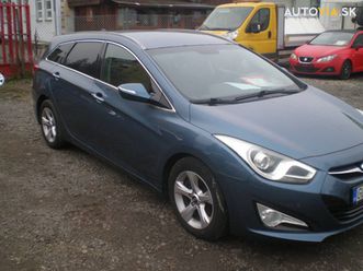 hyundai i40 cw 1.7 crdi 136k style za 3 990 €