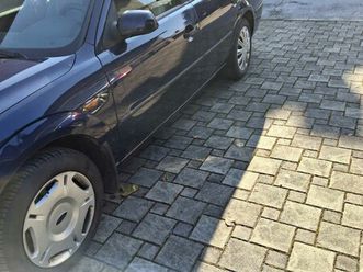 ford mondeo 2002 karavan, registriran do 6 mj. 2026. zvati na broj telefona 0981872660