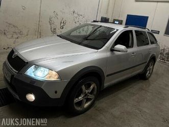2007 skoda octavia scout 2.0 140hk 4x4 hengerfeste ryggekamera dab