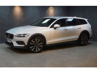 volvo v60 cross country d4 awd momentum drag voc