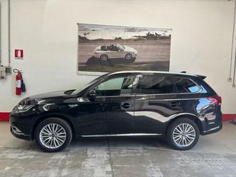 mitsubishi outlander 2.4 mivec 4wd phev instyle