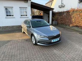 ② skoda superb 1.5 tsi act sportline dsg/lane-side-front assis — skoda — 2ememain