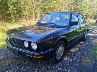 bmw bmw e28 520i