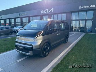 kia pv5 passenger 71,2kwh earth