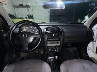 sed. premium 1.4 8v econoflex 4p