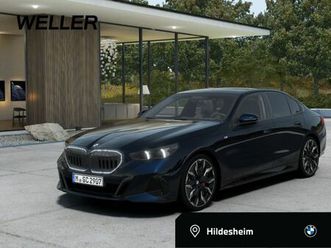 bmw 520i m sport pro b&w,pano,ahk,livepro,360°,da+