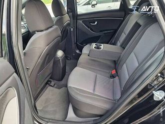 hyundai i30 wagon 1.6 crdi 81kw comfort lepo ohranjen...