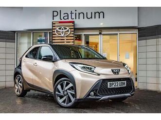 toyota aygo x exclusive hatchback's 1.0 vvt-i exclusive euro 6 (start/stop) 5dr