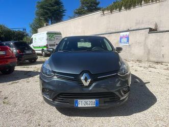clio 4ª serie clio tce 12v 90 cv gpl 5 porte moschino intens
